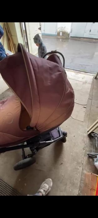 Детская коляска.