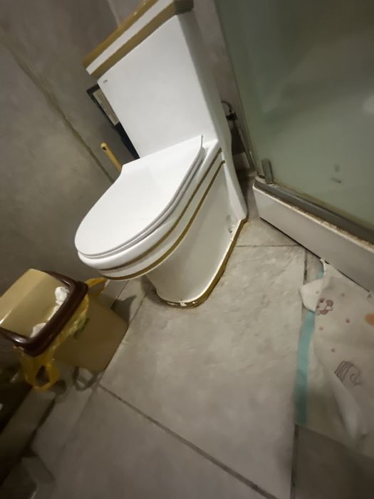 Срочно продам унитаз