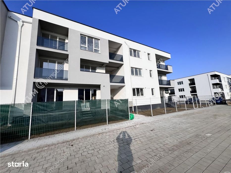 Apartament la cheie 3 camere 2 bai 2 balcoane parcare Brana Selimbar