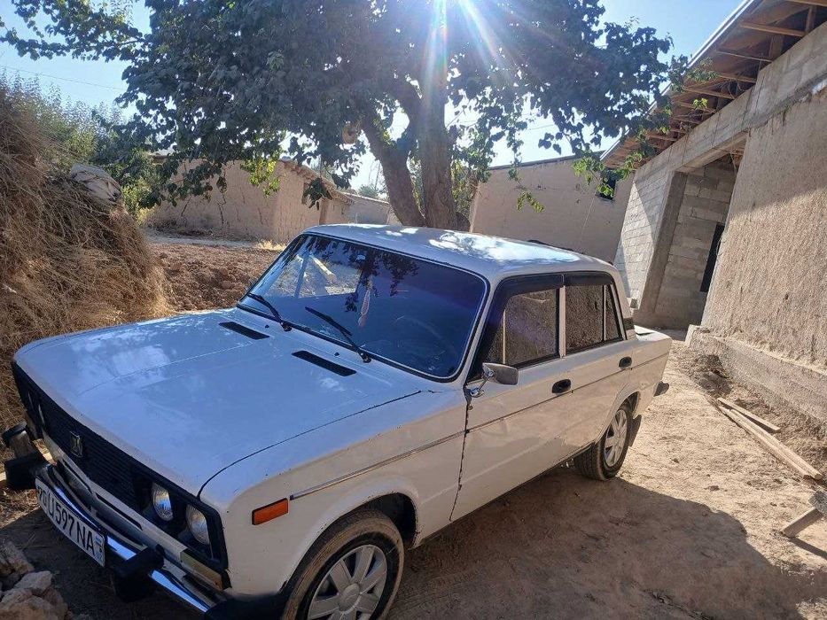 Moshina vaz 2106