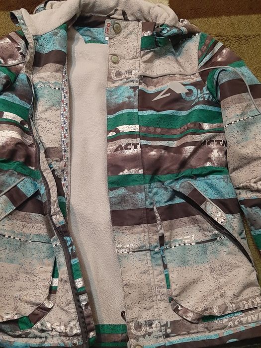 Куртка весна осень на мальчика