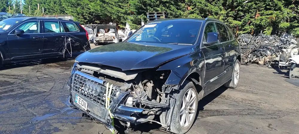 Dezmembrari / Dezmembrez AUDI Q5 (8RB) [Fabr 2008-2016] S-line 2.0 TDI CGLB cutie viteze automata cod culoare LZ5A