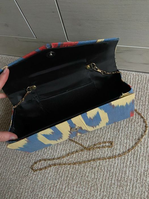 Клатч национальный адрас