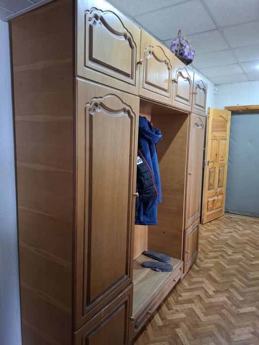 Шкаф для прихожей