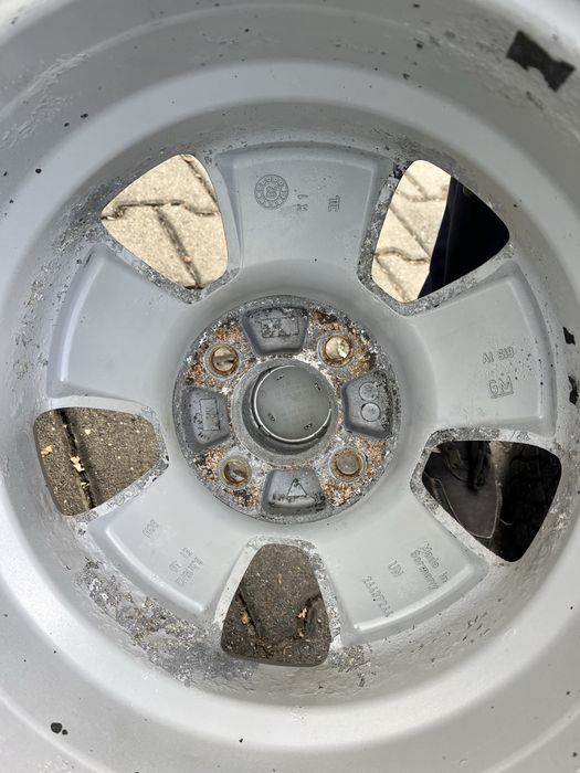 Jante aliaj 4x100mm, anvelope iarna 185/65 R15 Opel Astra Corsa Meriva