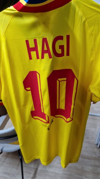 Gheorghe Hagi tricou cu autograf
