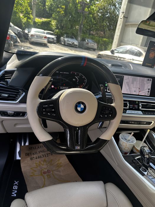 Volan BMW M Carbon Seria G - Incalzire - Vibratii - Traffic Jam Assist