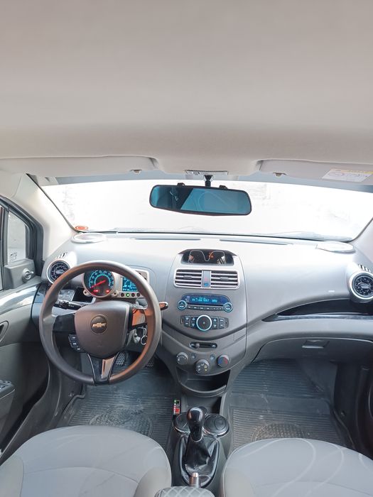 Chevrolet spark avtomabili
