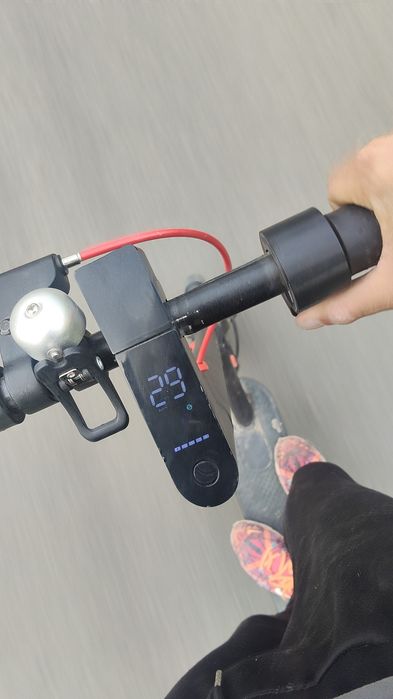 Vând trotineta JRH autonomie 35