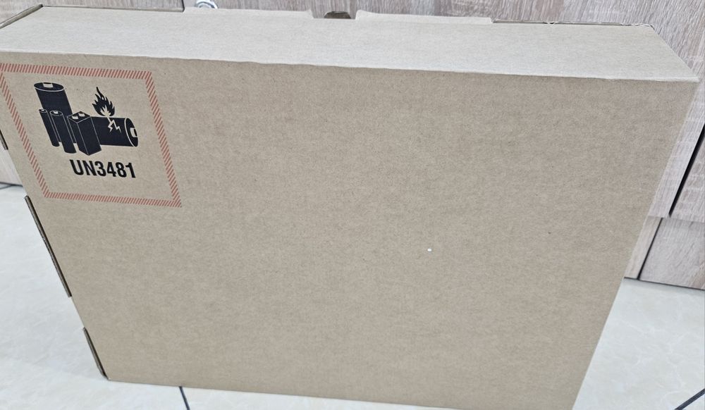 Продам apple macbook