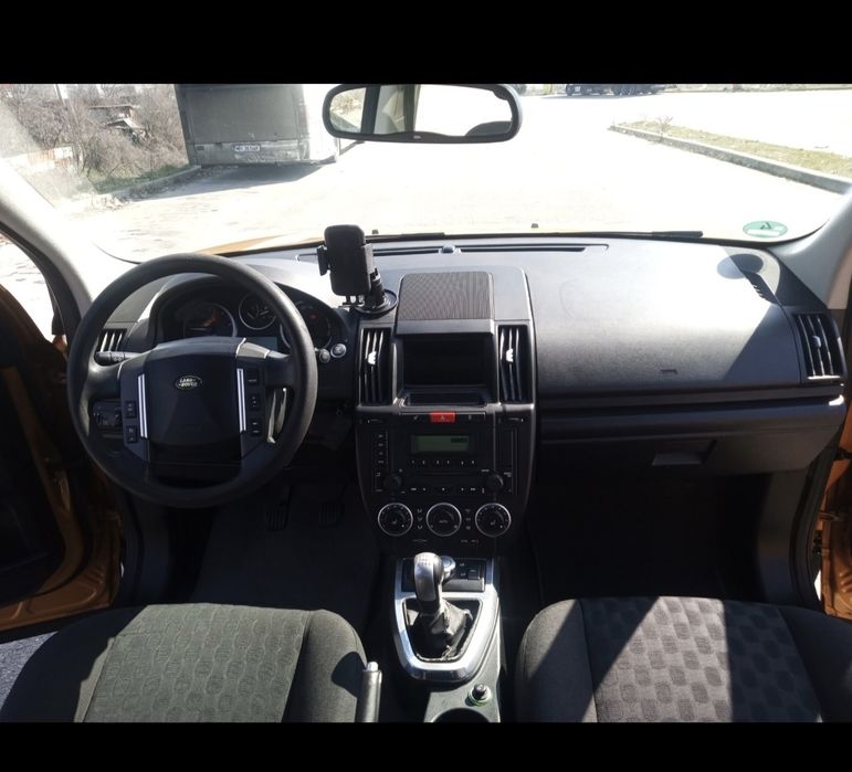 Vând Land Rover Freelander