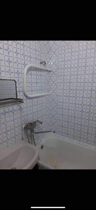 1 хонали уй сотилади 5 этаж.