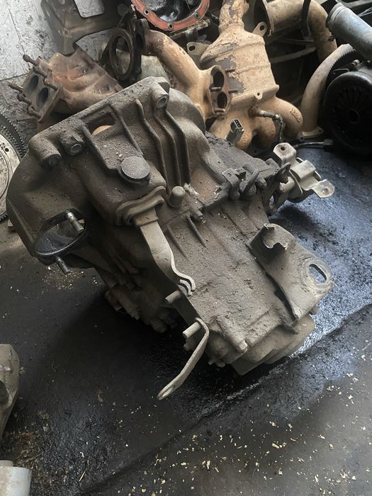 Продам каробку ваз 2110