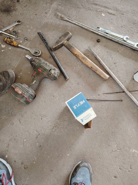 Рено Меган 1.6 газ бензин