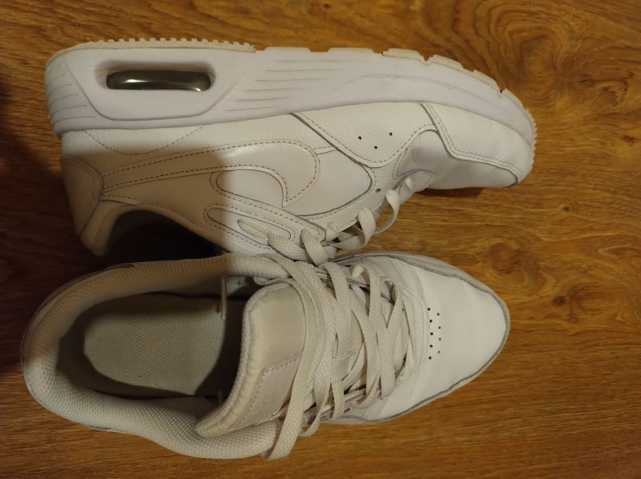 Маратонки Nike номер 40