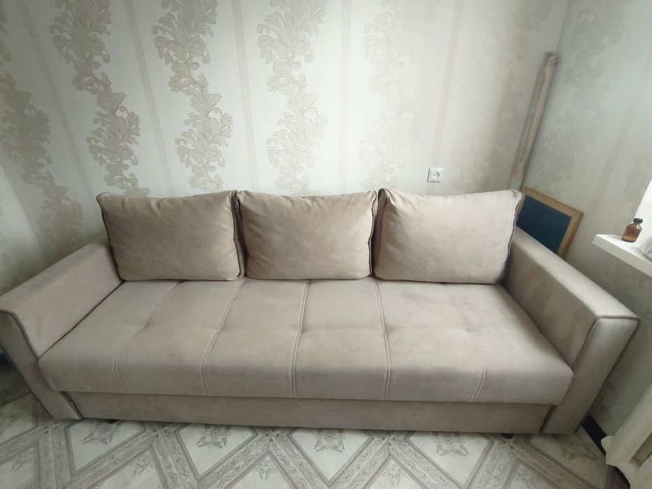 Спальный диван жазылады, жиналады