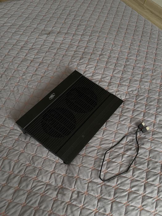 Вентелятор для ноутбука