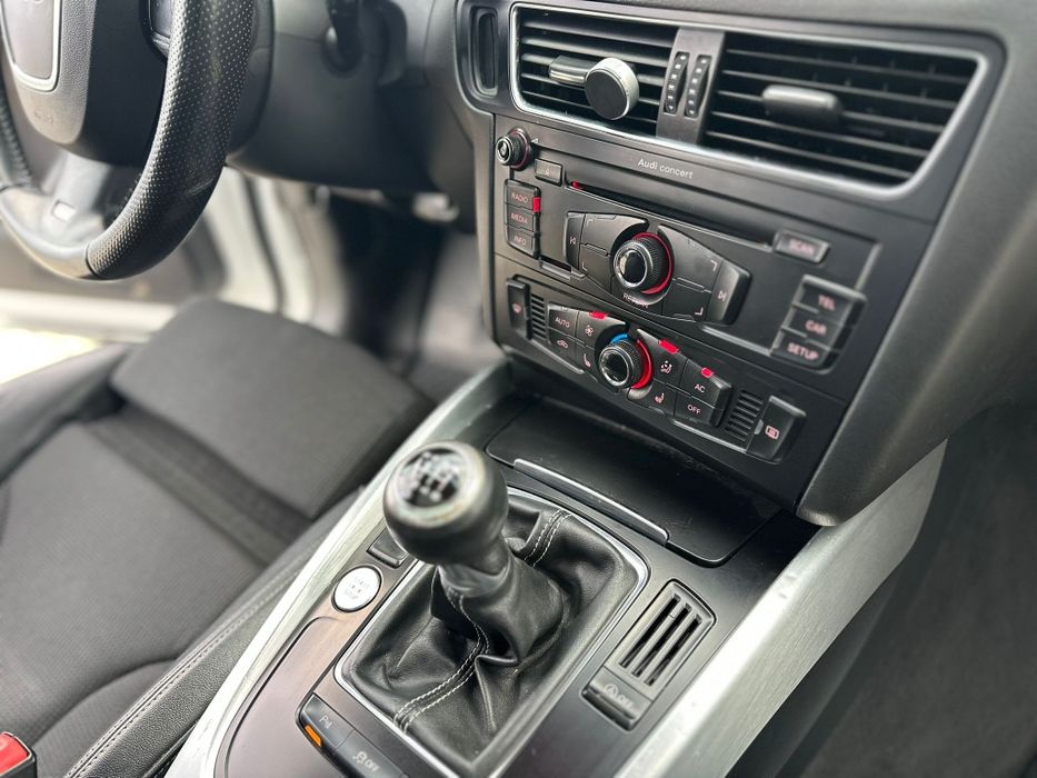 Audi Q5 2011/4 euro 5 Quatro 2.0 TDI 143 CP Recent adus