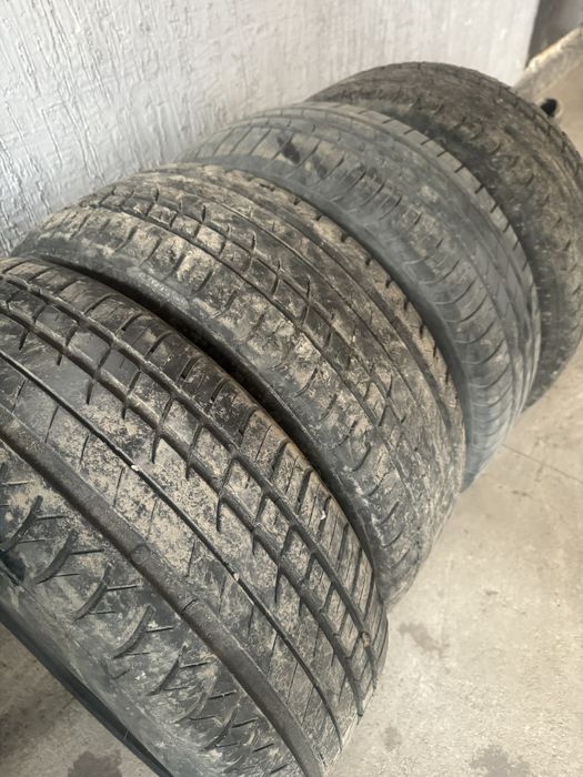 Продам комплект шины