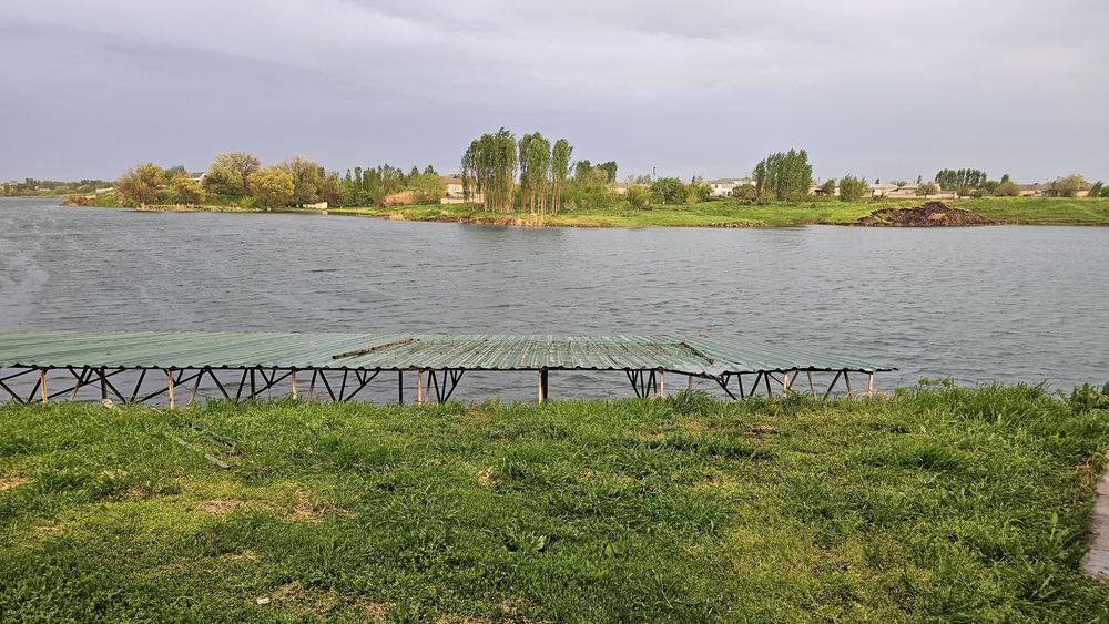 Продаётся дача (дом) на берегу ташморя 6+1 сотых.