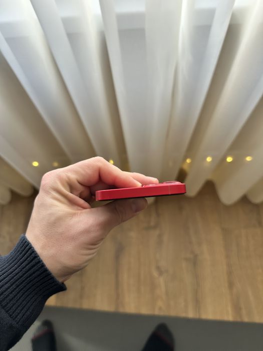 Iphone 13 red 128 гб ТОП
