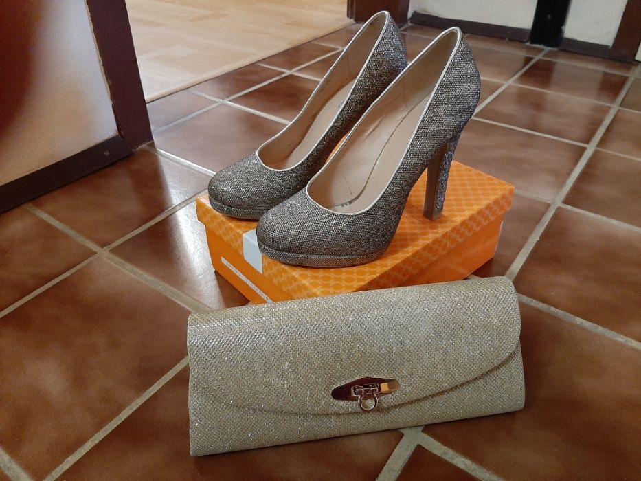 Обувки с чанта за повод