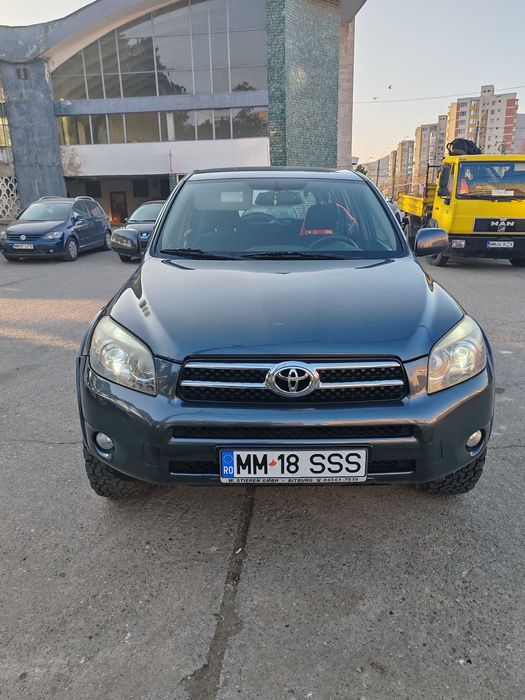 Vand Toyota RAV 4