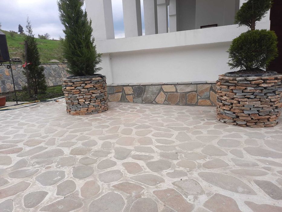 Piatră de munte pentru grădini și zone de parcare