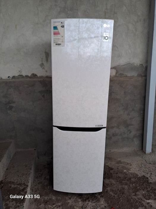 Холодилник сатылады