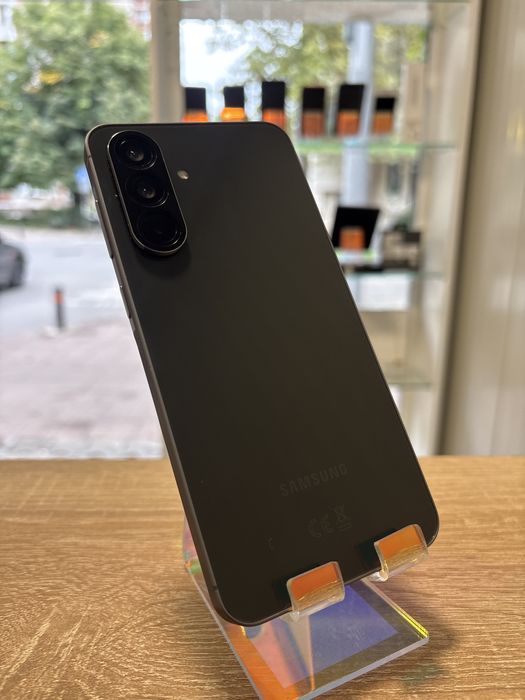 Samsung Galaxy A56 МОЛЯ ПРОЧЕТЕТЕ