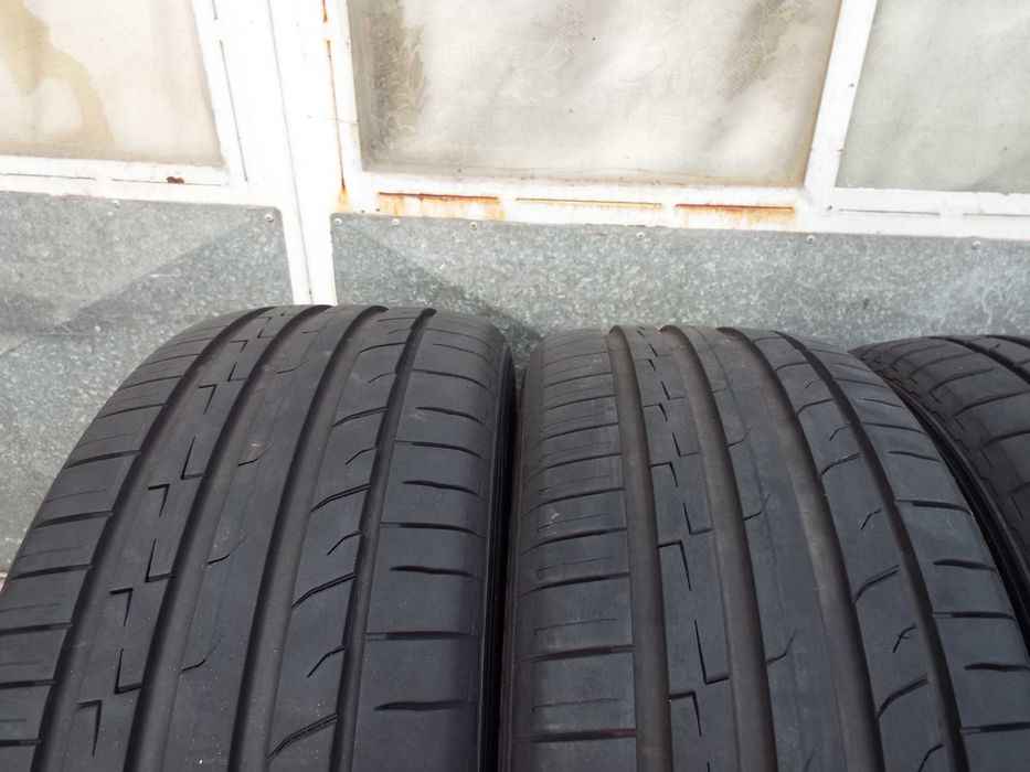 vand 4 anvelope de vara 245/45/18 sailun[aproape noi]pret 1200ron toat