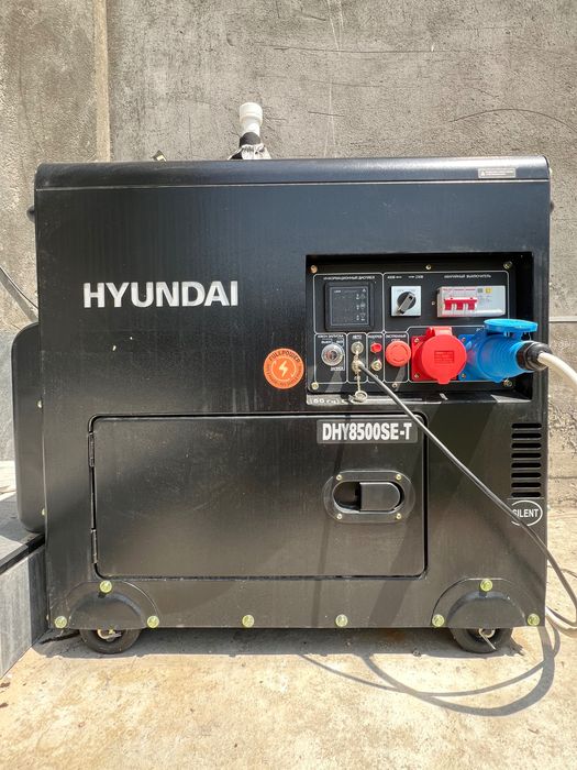 Dvijok HYUNDAI 8 kv