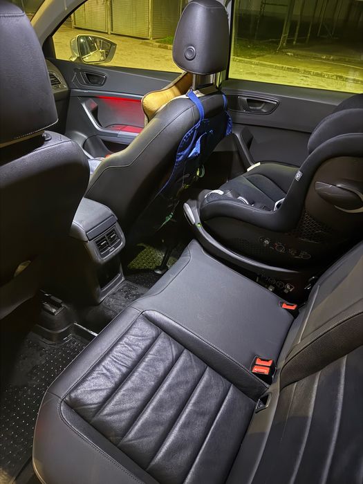 Отлично състояние SEAT ATECA 2019