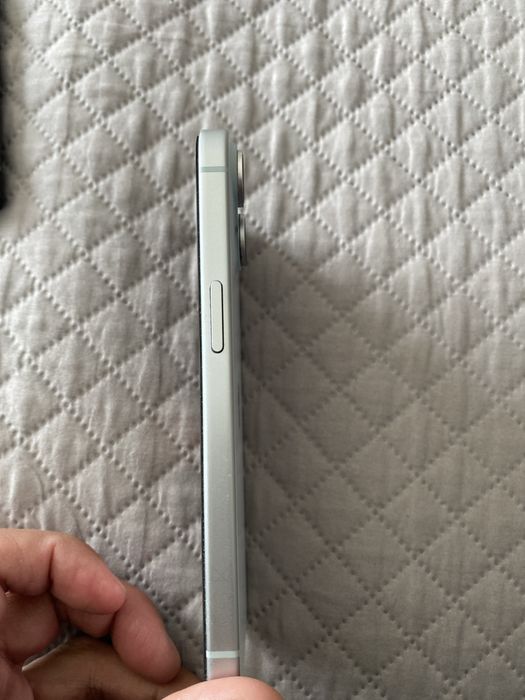 Iphone  15,256 gb,blue