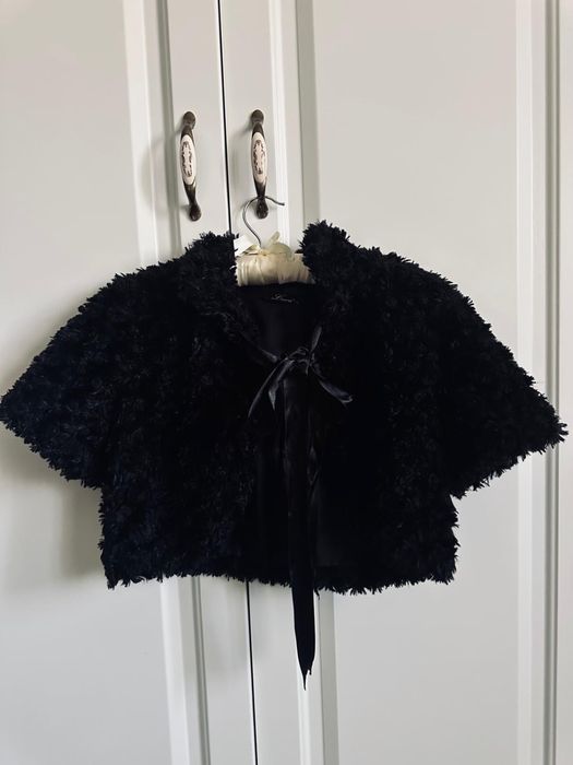 Bolero / capă neagra , elegant , masura S , blana ecologica