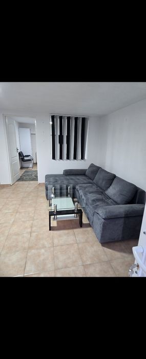 Inchiriez apartament 2 camere