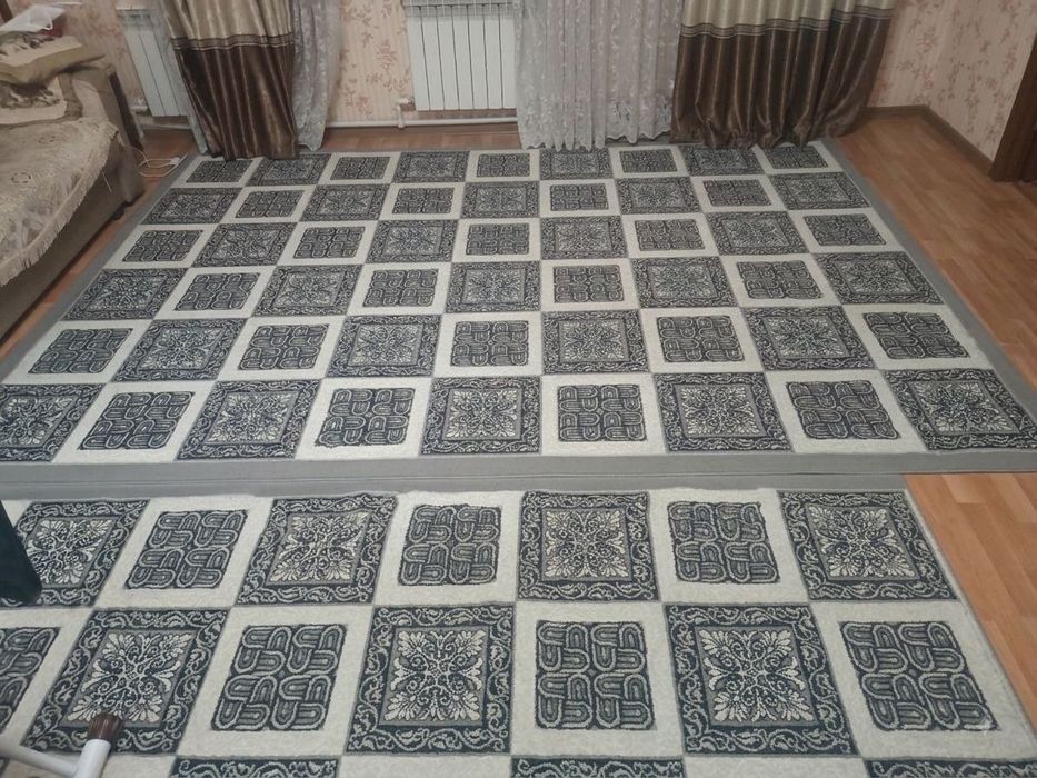 Паласы три штуки