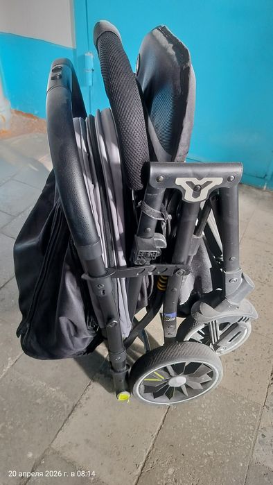 Продам детскую коляску
