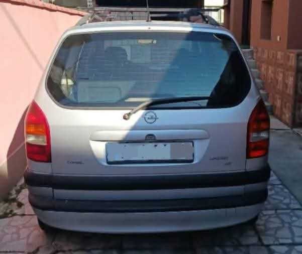 Opel Zafira 2.2 125к.с Дизел Само На Части
