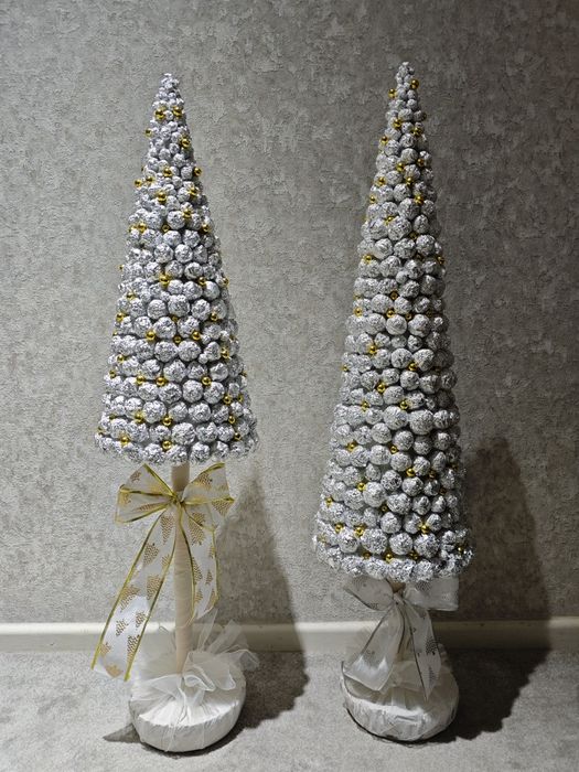 Новогодние ёлки ручной работы