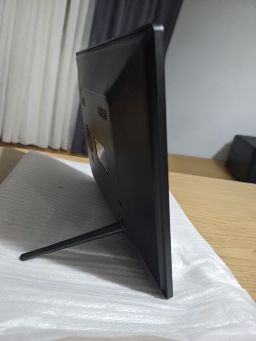 Rama foto digitală elegantă Braun DigiFrame 1083 9.7″