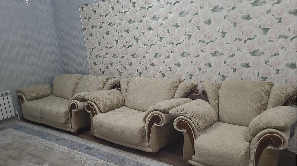 Продам диван 3+2+1