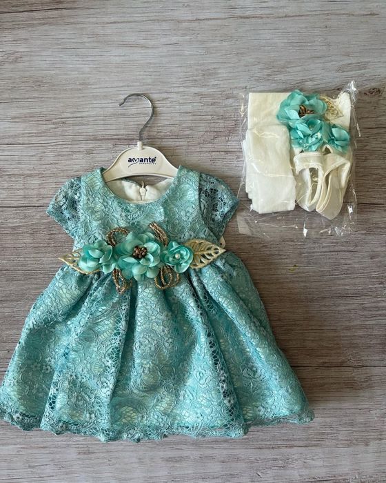 Платье нарядное для 0-3 месяцев