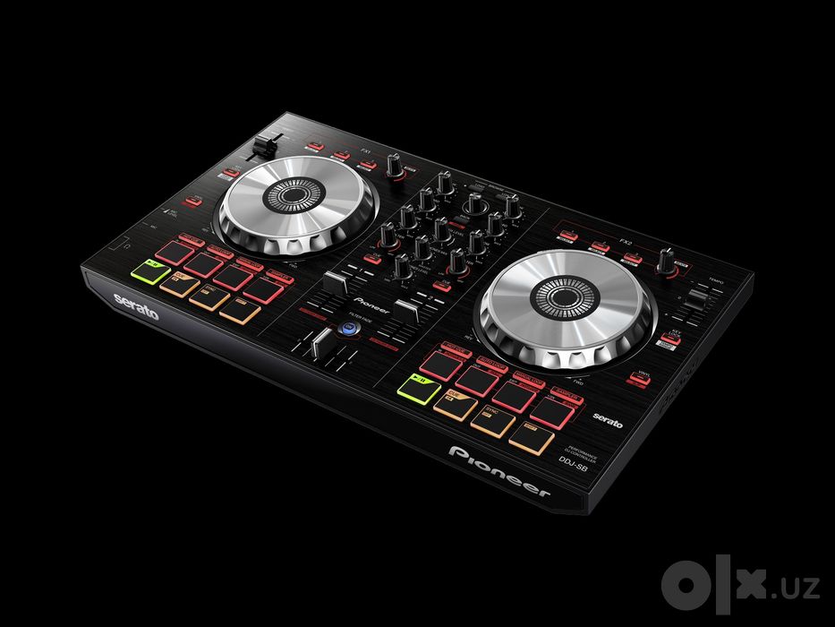 Serato dj mixser