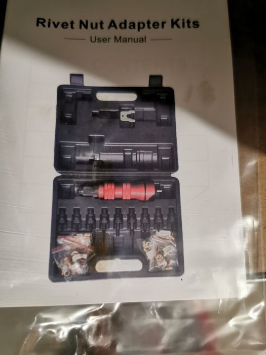 Пистолет за занитване за нитове с резба за винтоверт/бормашина гр ...