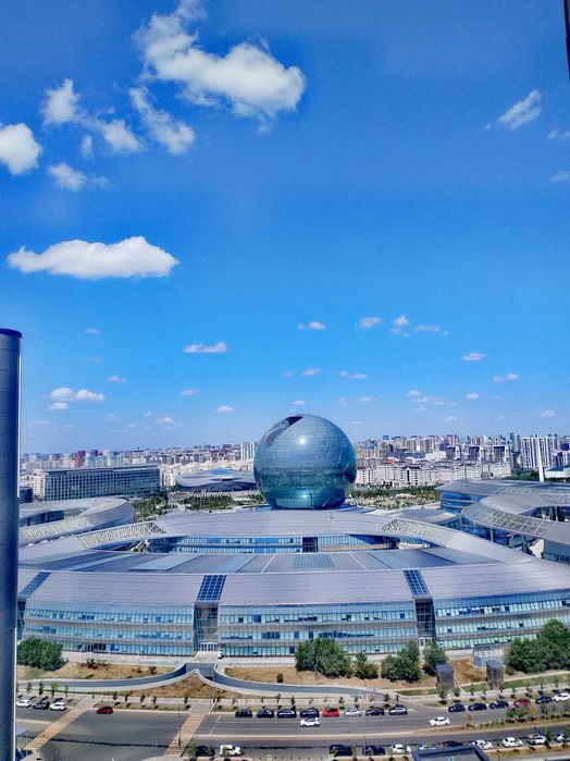 Массажист парень