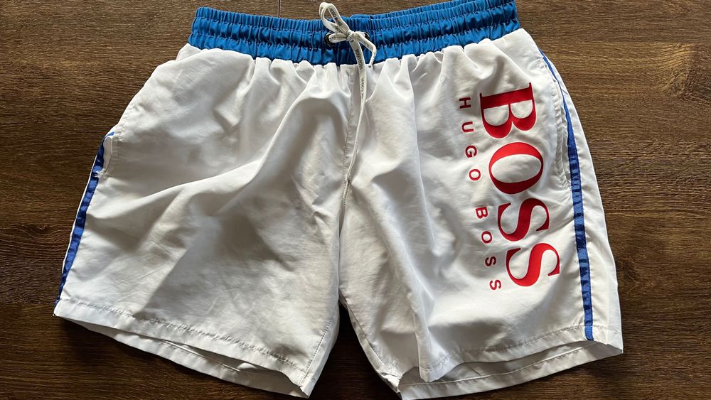 Дънки и шорти за плаж