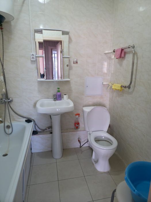 Сдам двушку в Жана Кала