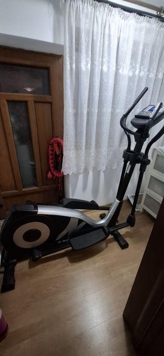 Bicicletă eliptică NordicTrack E 5.0 – stare excelentă, folosită de 2-3 ori