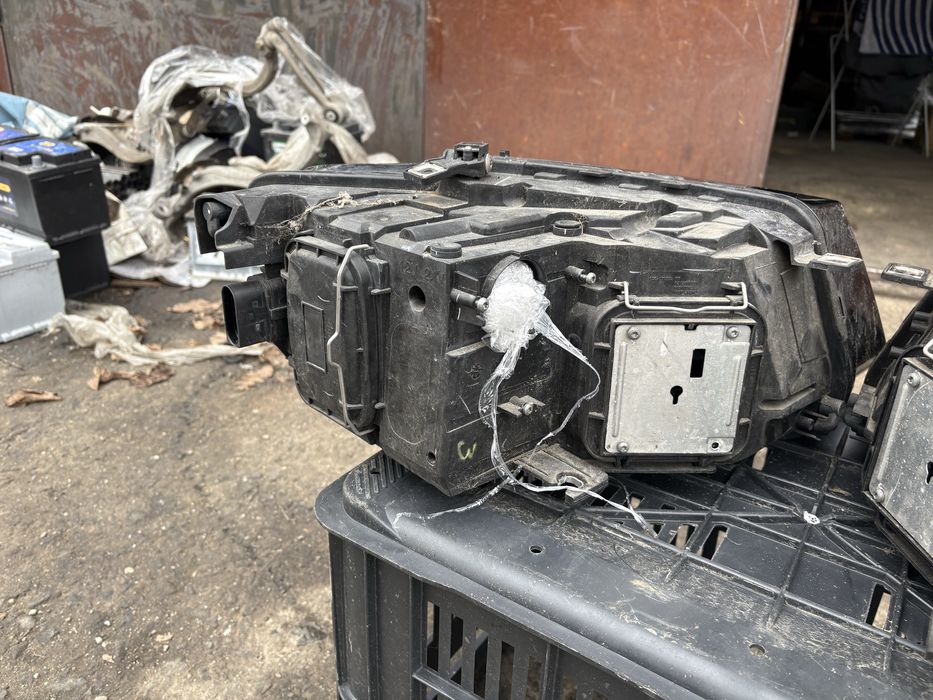 Завиващи фарове ауди кю 5 Audi Q5 ксенон